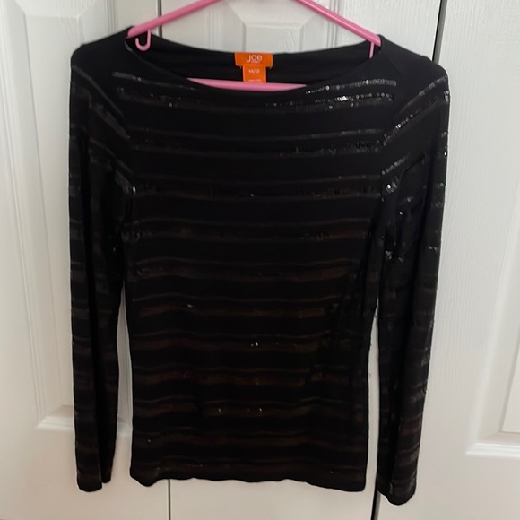 SEQUIN BLACK TOP - Picture 1 of 5